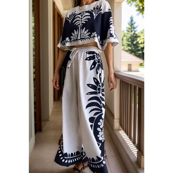 Printed Half Sleeve Top and Wide Leg Pants Set - Picture 2 of 3